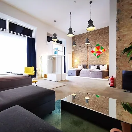 Sc 00 Loft By Rockchair L Superhost Status L Unique & Style Loft 205 Sqm 2 Floors Tablefootball Tabletennis 3 Bathrooms Boxspringbeds Welcomes You! Apartment *