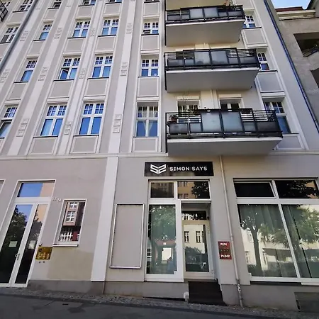 Sc 00 Loft By Rockchair L Superhost Status L Unique & Style Loft 205 Sqm 2 Floors Tablefootball Tabletennis 3 Bathrooms Boxspringbeds Welcomes You! Apartment Berlin
