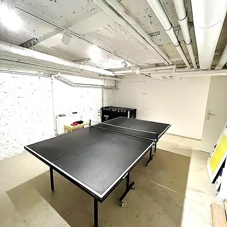 Apartamento Sc 00 Loft By Rockchair L Superhost Status L Unique & Style Loft 230 Sqm 2 Floors Tablefootball Tabletennis 3 Bathrooms Boxspringbeds Welcomes You! *