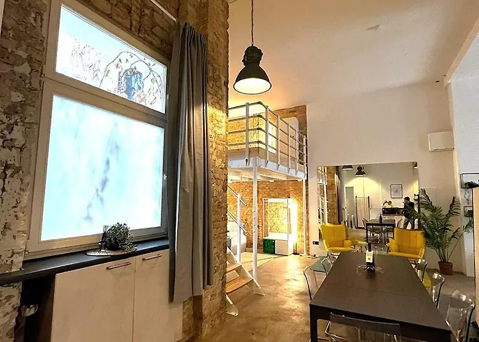 Apartament Sc 00 Loft By Rockchair L Superhost Status L Unique & Style Loft 230 Sqm 2 Floors Tablefootball Tabletennis 3 Bathrooms Boxspringbeds Welcomes You!