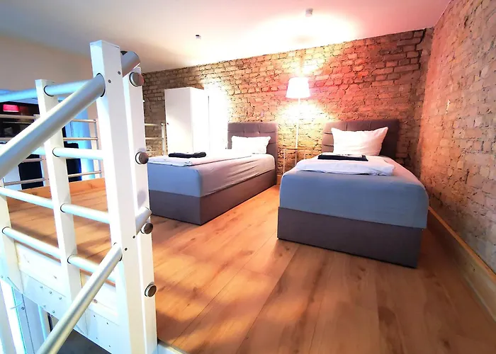 Apartamento Sc 00 Loft By Rockchair L Superhost Status L Unique & Style Loft 230 Sqm 2 Floors Tablefootball Tabletennis 3 Bathrooms Boxspringbeds Welcomes You!