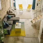 Daire Sc 00 Loft By Rockchair L Superhost Status L Unique & Style Loft 230 Sqm 2 Floors Tablefootball Tabletennis 3 Bathrooms Boxspringbeds Welcomes You! *