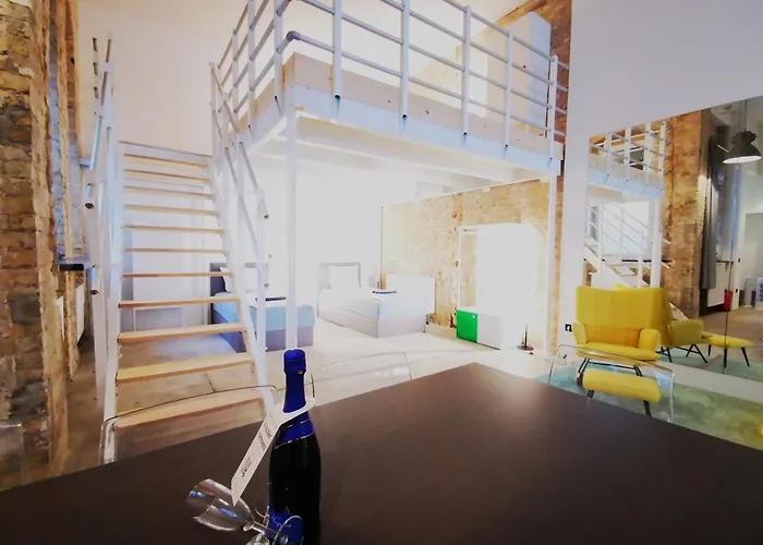 Sc 00 Loft By Rockchair L Superhost Status L Unique & Style Loft 230 Sqm 2 Floors Tablefootball Tabletennis 3 Bathrooms Boxspringbeds Welcomes You! * Berlin