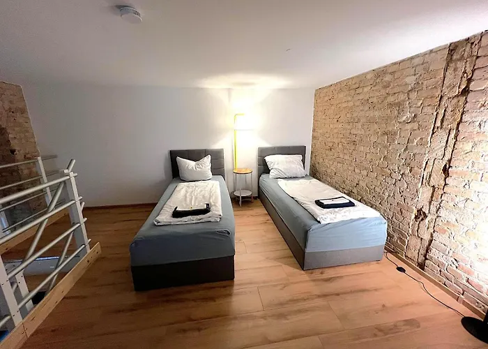 Sc 00 Loft By Rockchair L Superhost Status L Unique & Style Loft 230 Sqm 2 Floors Tablefootball Tabletennis 3 Bathrooms Boxspringbeds Welcomes You! * Berlín